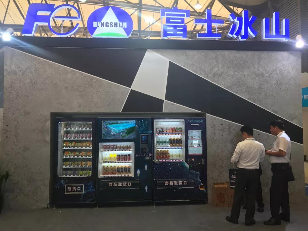 1535694894638952.jpg 2.jpg